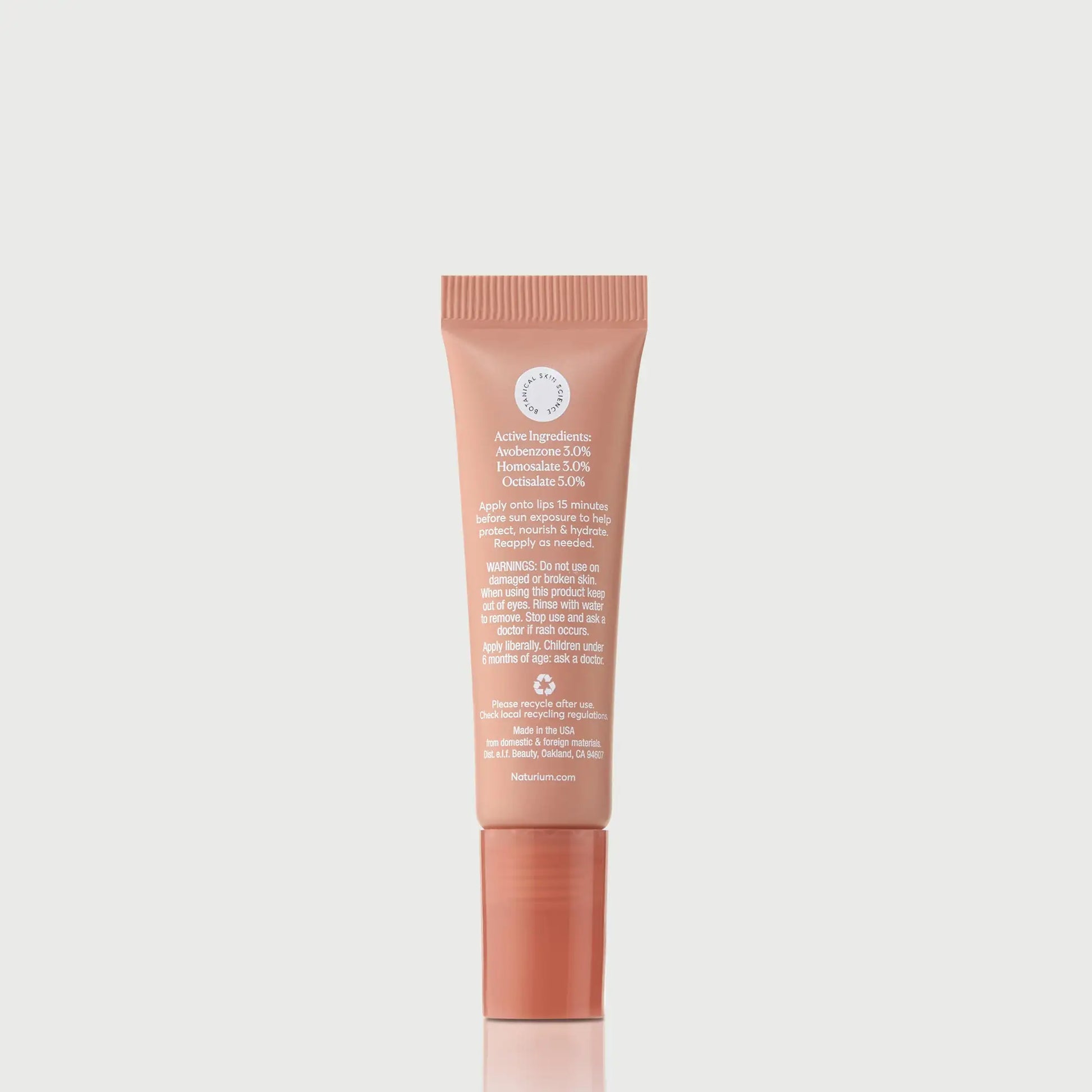 phyto-glow-lip-balm-spf-45-getaway-y0 NATR-10126_PhytoGlow_SPF_Getaway_primary_capon_back_bonebkgd_1.webp