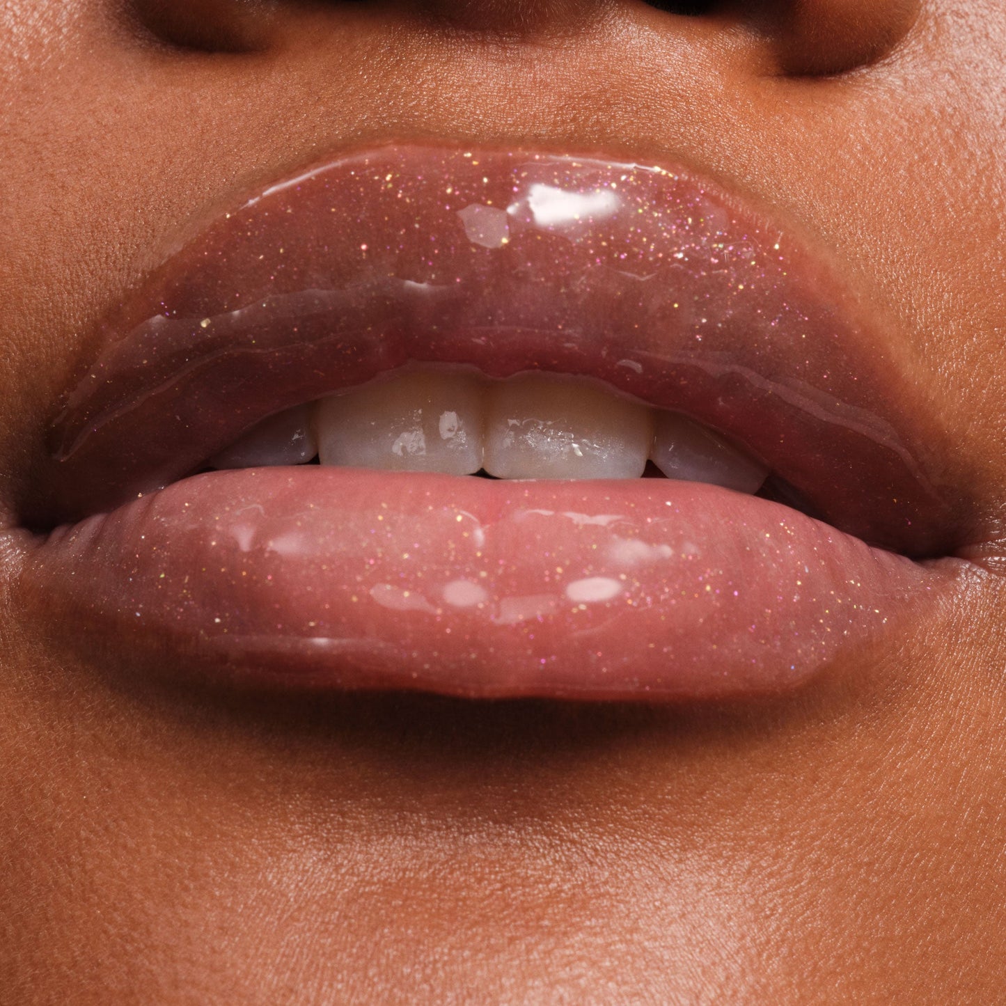 phyto-glow-lip-balm-shimmer-stardust-r1 NATR-10131-Phyto-Glow-Lip-Hover-Stardust.jpg