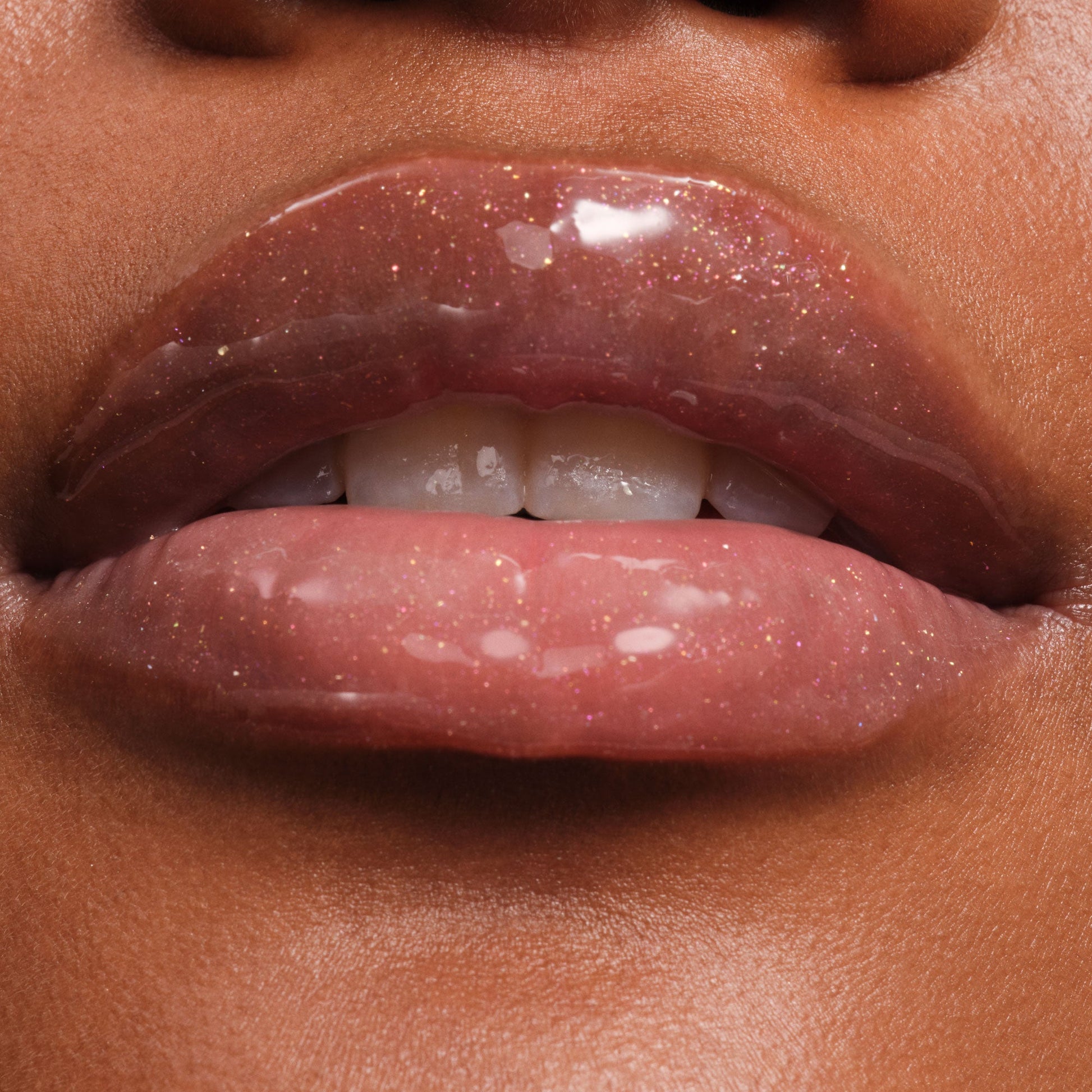 phyto-glow-lip-balm-shimmer-stardust-r1 NATR-10131-Phyto-Glow-Lip-Hover-Stardust.jpg