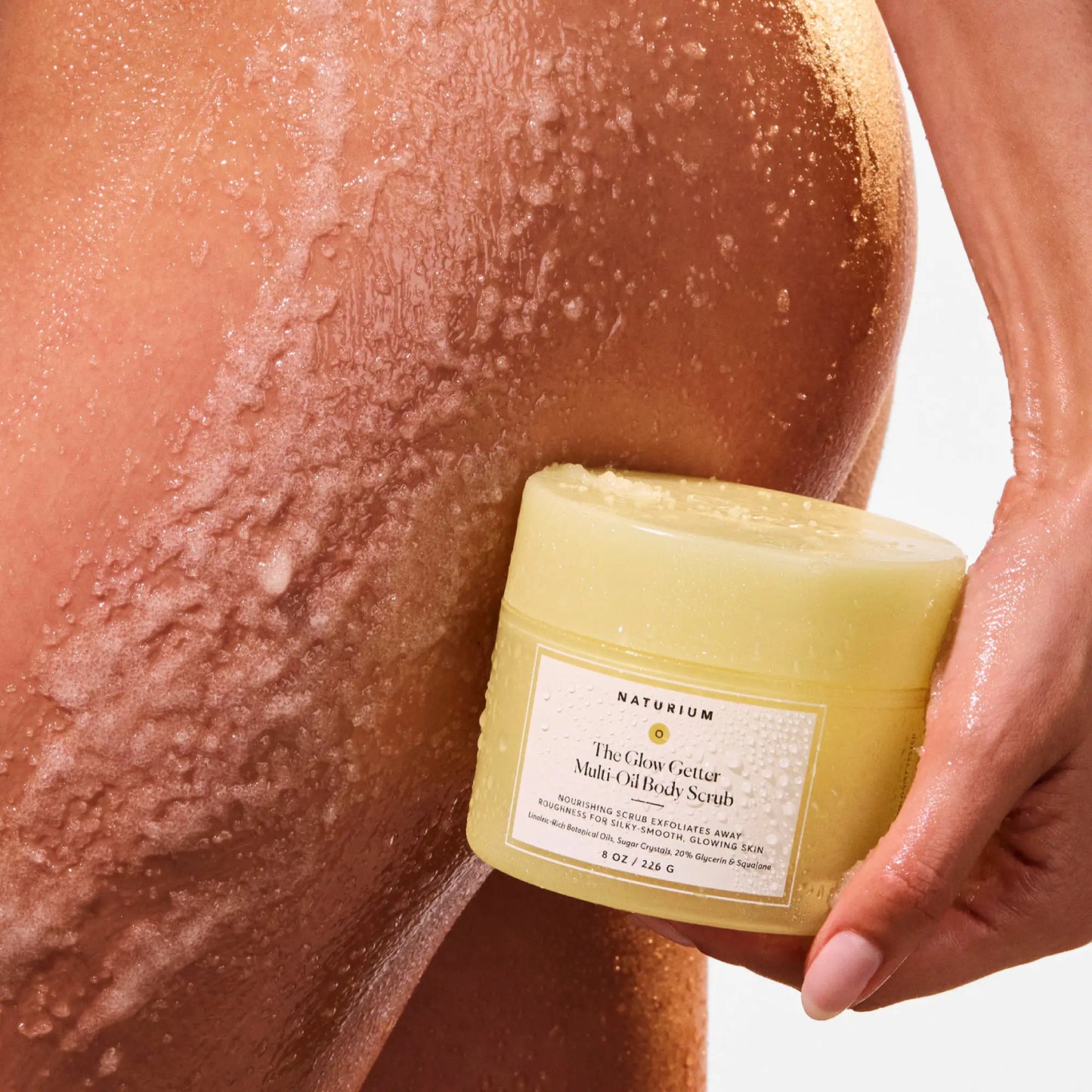 the-glow-getter-multi-oil-body-scrub-z3 NATR-40028-Alt-Image-The_Glow_Getter_Multi-Oil_Body_Scrub-07.webp