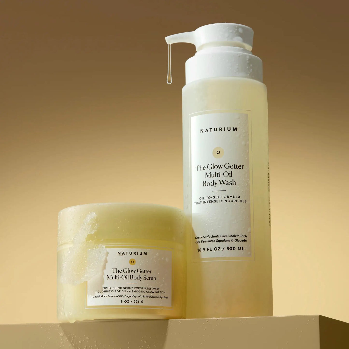 the-glow-getter-shower-bundle-q7 NATR_Glow_Getter_Scrub_Body_Wash.webp