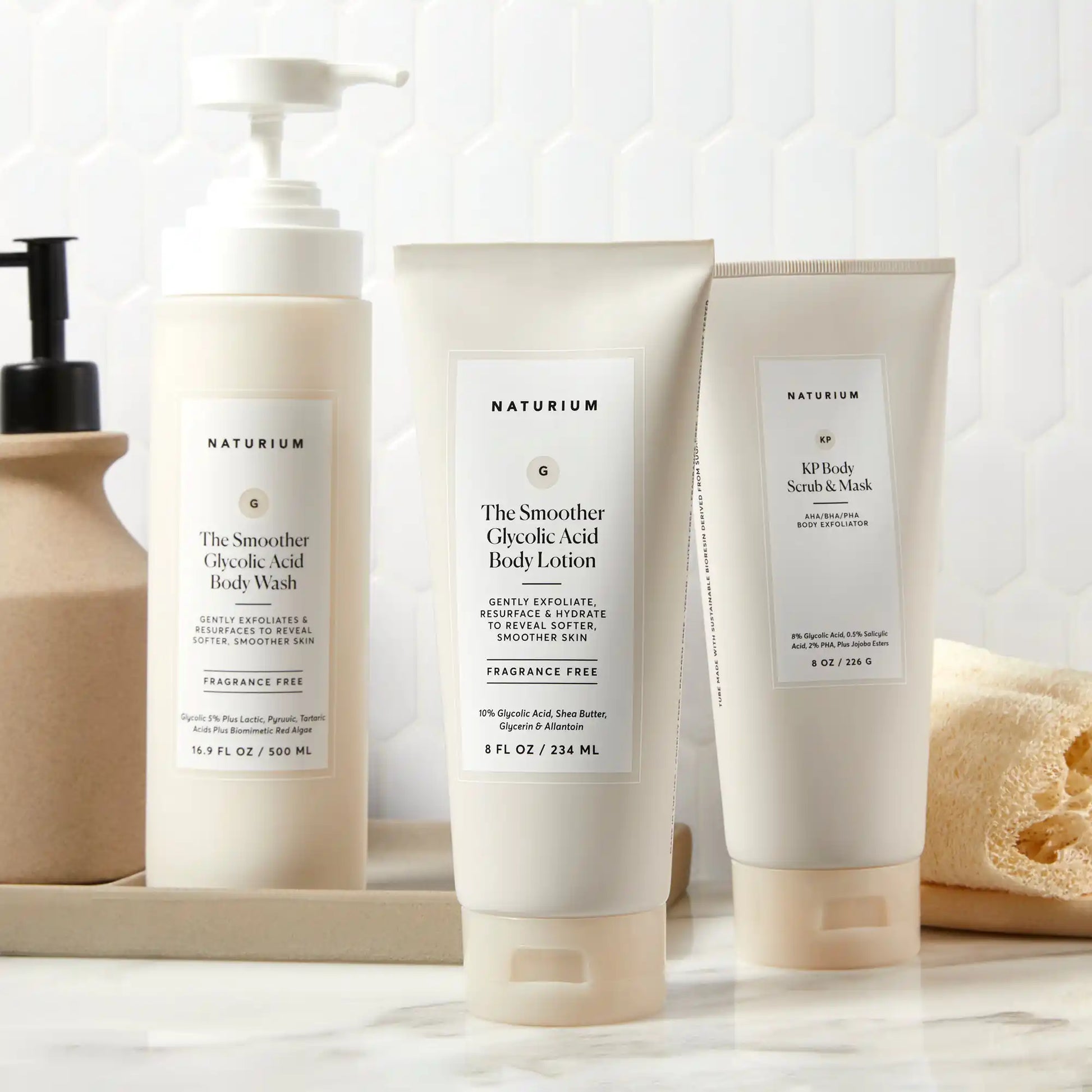 the-glycolic-acid-body-bundle-i3 glycoliclotion_9425-crop.webp